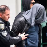 «Καβγαδίσαμε»: Μυστήριο με τη νεκρή γυναίκα σε πολυκατοικία στην Αθήνα, τι δείχνουν τα πρώτα στοιχεία