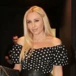 Γωγώ Μαστροκώστα: «Την ώρα της ταφής ένα χελιδόνι ήταν στην εκκλησία και “τραγουδούσε”»