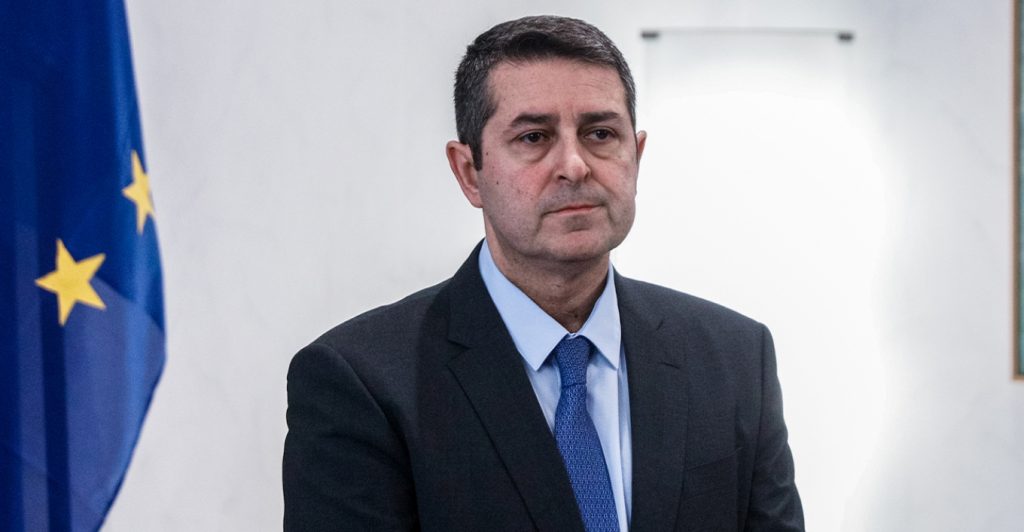Αντιδρά μετά από 17 ημέρες νοσηλείας ο Γιώργος Μυλωνάκης, όλα τα νεότερα για την υγεία του