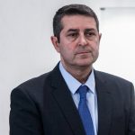Αντιδρά μετά από 17 ημέρες νοσηλείας ο Γιώργος Μυλωνάκης, όλα τα νεότερα για την υγεία του