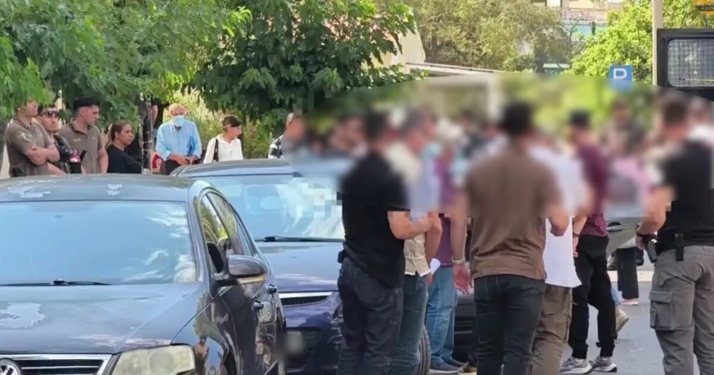 Κύκλωμα διαφθοράς στις πολεοδομίες: Και οι έξι προφυλακίστηκαν 