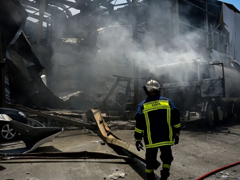 Κορινθία: Την Παρασκευή η απολογία των 3 συλληφθέντων για την έκρηξη στο εργοστάσιο – Σε πλήρη εξέλιξη οι έρευνες
