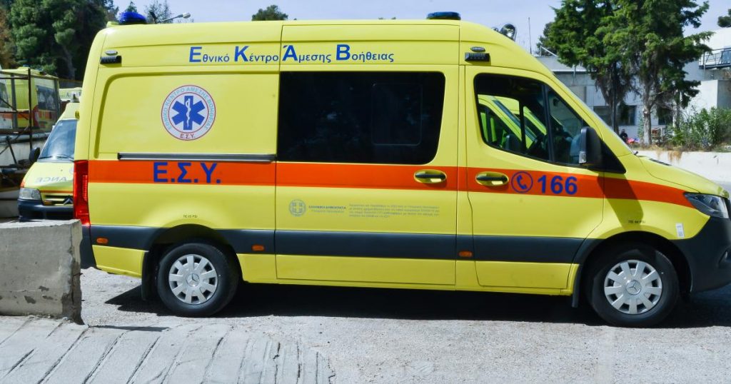 Χαλκιδική: 12χρονος ανασύρθηκε χωρίς τις αισθήσεις του από τη θάλασσα – Κατάφεραν να τον επαναφέρουν