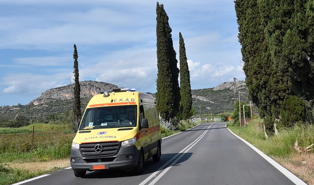 Τραγωδία στις Σέρρες με δύο νεκρούς σε σύγκρουση ΙΧ με φορτηγό