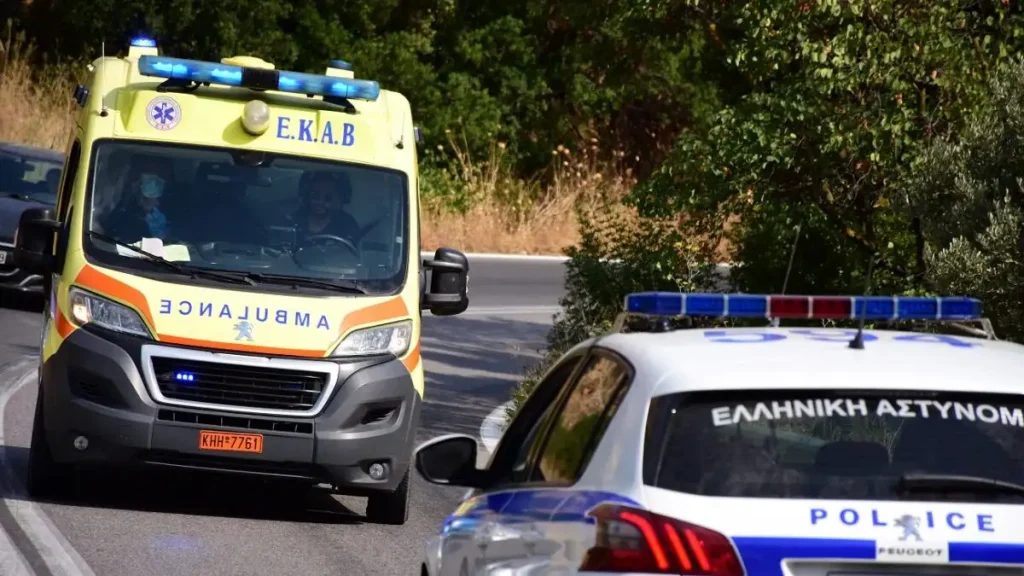 Κέρκυρα: Η «γουρούνα» κατέληξε σε ρέμα και δύο τουρίστες τραυματίστηκαν
