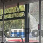 Άλιμος: Λεωφορείο της γραμμής Α2 συγκρούστηκε με φορτηγό στην Ποσειδώνος – Έσπασε το πίσω τζάμι πάνω από επιβάτες