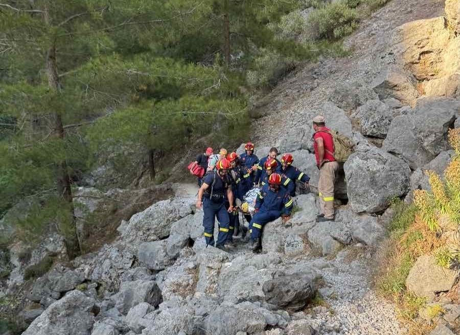 Νεκρός 52χρονος πυροσβέστης στη Ρόδο – Έπεσε από μεγάλο ύψος σε διάσωση περιπατητών στα Σιάννα